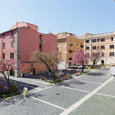 Piazza Fratti Frühstückspension Civitavecchia