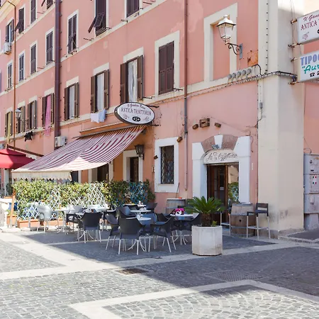 Frühstückspension Piazza Fratti 3*