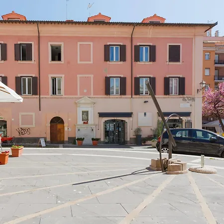 Piazza Fratti Bed & Breakfast 3*
