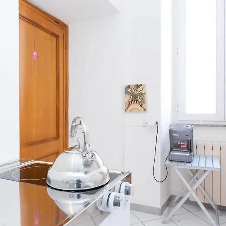 Piazza Fratti Bed & Breakfast 3*
