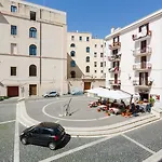 Piazza Fratti Nocleg ze śniadaniem 3*