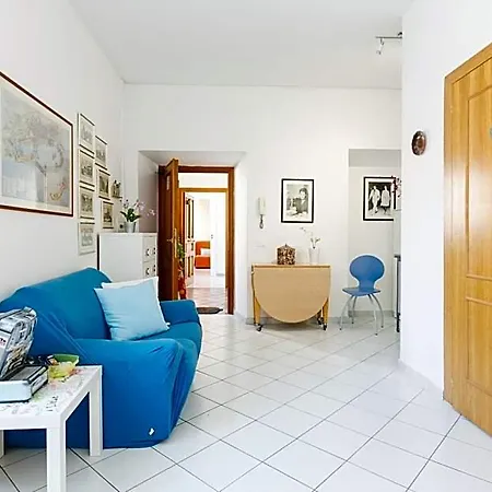 Piazza Fratti Bed & Breakfast 3*
