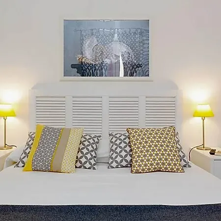 Piazza Fratti Bed & Breakfast