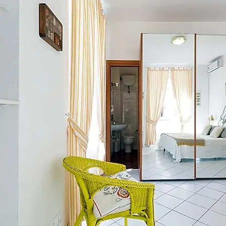 Piazza Fratti Bed & Breakfast Civitavecchia