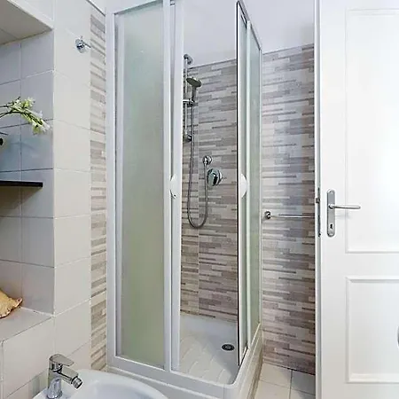 Piazza Fratti Bed & Breakfast