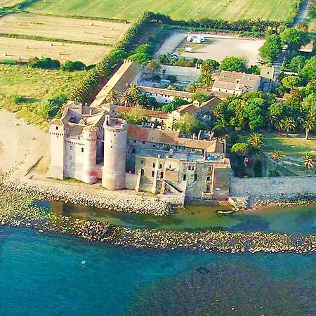 Piazza Fratti 3* チビタベッキア