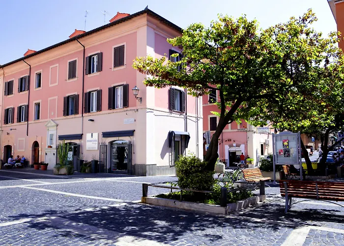 Bed & Breakfast Piazza Fratti 3*